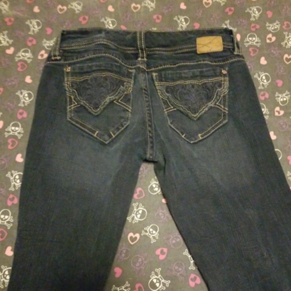 Blue jeans - Picture 2 of 2